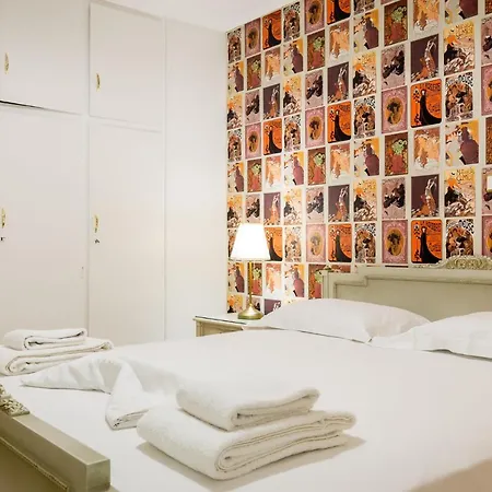 Glyfada 2 Bedrooms 4 Persons By Mps דירה